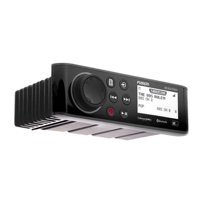 GARMIN - Sistema de Audio Marino MS-RA70 / Pantalla LCD Monocroma 2.6" / Tecnología Multi-Zone™️ 2 Zonas / Potencia Pico 200 W / Bluetooth® y ANT® / Compatible con SiriusXM y DAB+ / IPX7 / USB para Actualizaciones