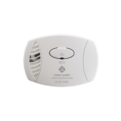 FIRST ALERT - Alarma de monóxido de carbono (CO) enchufable con bateria de respaldo