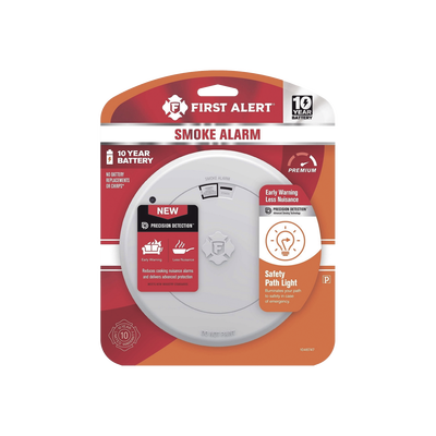 FIRST ALERT - Alarma de Humo First Alert SM210L / Sensor Fotoelectrico / Batería de Litio Sellada de 10 Años / Luz de Seguridad / Rango de Temperatura 4.4°C a 37.8°C/ Cumple UL217, CSFM, NFPA 72, NFPA 101, ICC