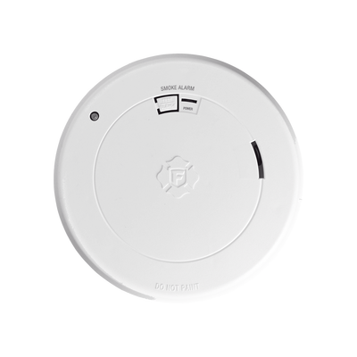 FIRST ALERT - Alarma de Humo First Alert SM210L / Sensor Fotoelectrico / Batería de Litio Sellada de 10 Años / Luz de Seguridad / Rango de Temperatura 4.4°C a 37.8°C/ Cumple UL217, CSFM, NFPA 72, NFPA 101, ICC