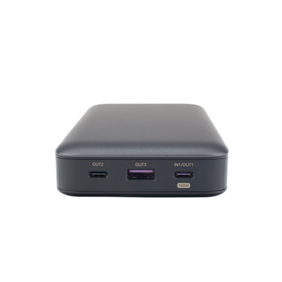 UGREEN - Power Bank de 20000mAh | 3 Salidas 100W Max. | USB-A + 2 USB-C | PD 3.0 | QC3.0 | FCP | SCP | Pantalla Inteligente | Carcasa Ignifuga | Color Gris | Incluye Cable USB de 50cm | Carga tu Laptop de Manera Segura.