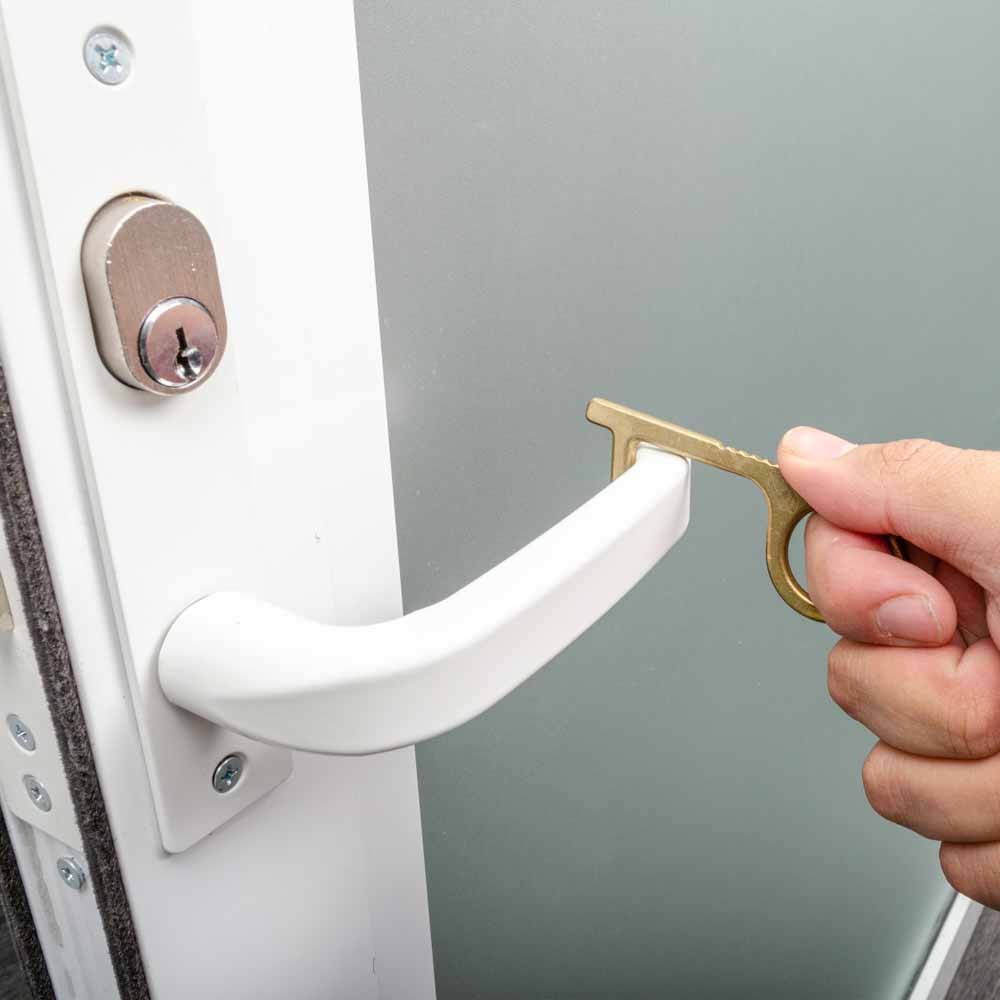 IUSA - Klinky llave para tocar superficies
