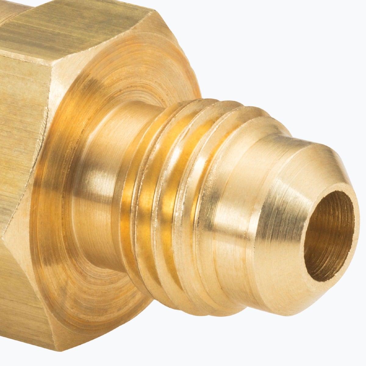 IUSA - Campana niple ligera 5/16” x 3/8”