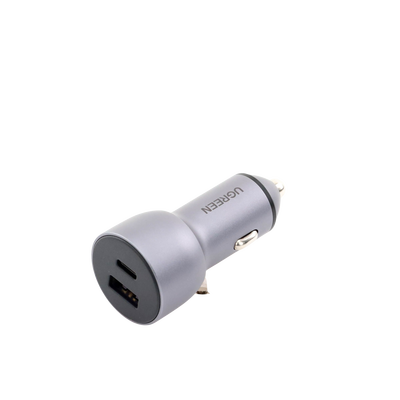 UGREEN - Cargador de Auto 52.5W | Puerto USB-A y USB-C | Carga Rápida | Compatible con Vehículos de 12 y 24 VCD | PD3.0 + QC3.0 | Chip Inteligente | Diseño Compacto Mayor Eficiencia Energética | Caja de Aluminio