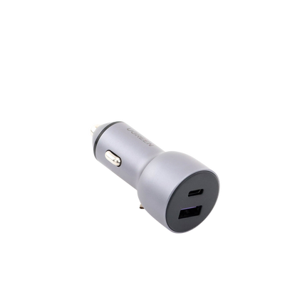 UGREEN - Cargador de Auto 52.5W | Puerto USB-A y USB-C | Carga Rápida | Compatible con Vehículos de 12 y 24 VCD | PD3.0 + QC3.0 | Chip Inteligente | Diseño Compacto Mayor Eficiencia Energética | Caja de Aluminio