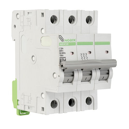 IUSA - Interruptor termomagnético riel din 3 polos IUSA