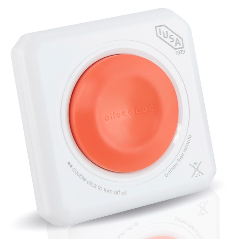 IUSA - Multicontacto ecube con control remoto