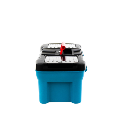 MAKITA - Caja de herramientas de 24" con doble cerradura de metal (60 x 25 x 30 cm)