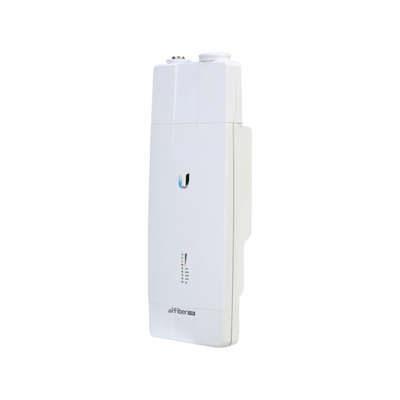 UBIQUITI - Radio de Backhaul de alta capacidad hasta 1.2 Gbps, banda licenciada 11 GHz (10.7-11.7 GHz), no incluye duplexers