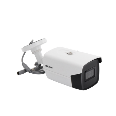 EPCOM PROFESSIONAL - Cámara Bala TurboHD / 8 MP / Gran Angular 102.2º / EXIR 60 m (196.85 ft) / IP67 / 4-en-1