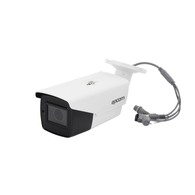 EPCOM PROFESSIONAL - Bullet TURBOHD 4K (8Megapixeles) / Lente Mot. 2.7 a 13.5 mm / Potente IR EXIR de 80 mts / Exterior IP67 / 12 Vcc - 24 VCA / dWDR