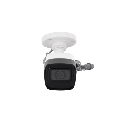 EPCOM PROFESSIONAL - AUDIO POR COAXITRON / Bala TURBOHD 5 Megapixel / Gran Angular 85.5° / Lente 2.8 mm / 30 mts IR EXIR / Exterior IP67 / 4 Tecnologías / dWDR