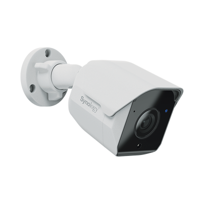 SYNOLOGY - Cámara de Vigilancia BC500 | 5 Megapíxeles (2880x1620) | Lente 2.8 mm (110° H) | Visión Nocturna 30 mts | IP67 | IA para Detección de Personas y Vehículos | Compatible con Surveillance Station | Almacenamiento en mic