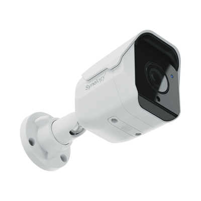 SYNOLOGY - Cámara de Vigilancia BC500 | 5 Megapíxeles (2880x1620) | Lente 2.8 mm (110° H) | Visión Nocturna 30 mts | IP67 | IA para Detección de Personas y Vehículos | Compatible con Surveillance Station | Almacenamiento en mic