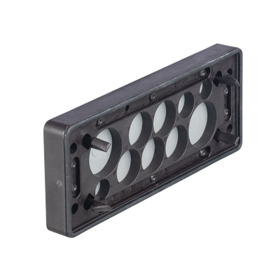 PANDUIT - Pasacable de 10 Orificios de Marco Rectangular, IP65, 4.41" X 1.42", para Cables no Terminados, Color Negro.