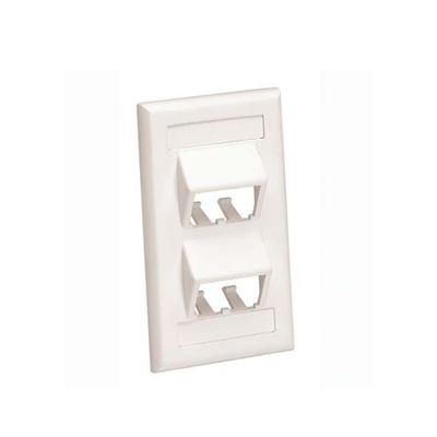 PANDUIT - Placa de Pared Vertical Clásica, Salida Para 4 Puertos Mini-Com Inclinados, Con Espacios Para Etiquetas, Color Blanco Mate