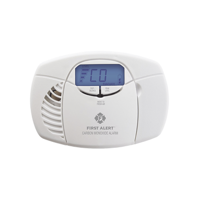FIRST ALERT - Alarma de monóxido de carbono (CO) operada por baterías con display digital