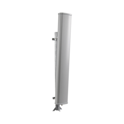 EPCOM - Antena Sectorial de 65° / Gracias a su Excelente Diseño Logra Cubrir desde 1710 a 2180 MHz / Soporta Llamadas y Tecnologías 2G, 3G y 4G / 18 dBi de Ganancia