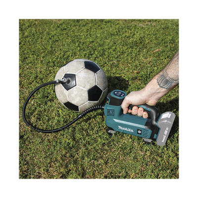 MAKITA - Inflador Inalámbrico 18 Vcc Hasta 121 PSI  (Sin Batería / Sin Cargador).