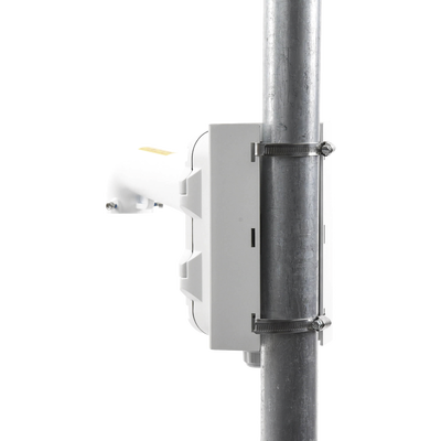 HIKVISION - Montaje de Poste para Domos Hikvision / Color Blanco / Uso en Exterior