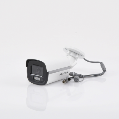 HIKVISION - [ColorVu] Bala TURBOHD 3K (5 Megapixel) / Lente 3.6 mm / Micrófono Integrado / Imagen a Color 24/7 / Luz Blanca 40 mts / Exterior IP67 / dWDR / 4 Tecnologías / Metal