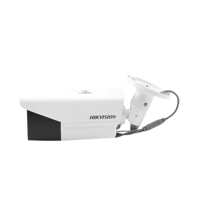 HIKVISION - Bala TURBOHD 5 Megapixel / Lente Mot. 2.7 a 13.5 mm / 40 mts IR EXIR / dWDR / TVI-AHD-CVI-CVBS / Exterior IP67  / 12 Vcc / 24 VCA