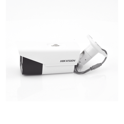 HIKVISION - Bala TURBOHD 4K (8 Megapixeles) / Lente Mot. 2.7 a 13.5 mm / IR EXIR Inteligente 80 mts / Exterior IP67 / Soporta 12 Vcc & 24 VCA / dWDR