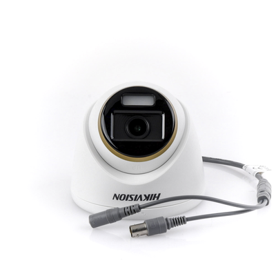 HIKVISION - [ColorVu] Turret TURBOHD 4K (8 Megapixel) / Lente 2.8 mm / Imagen a Color 24/7 / Luz Blanca 40 mts / Exterior IP67 / WDR 130 dB