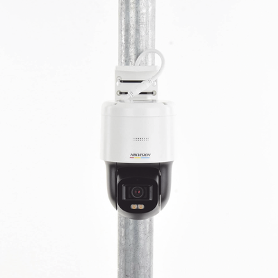 HIKVISION - Domo PT IP 4 Megapixel / Lente 4 mm  / Luz Blanca 30 mts / dWDR  / PoE / IP66 / Micrófono y Bocina Interconstruido / Micro SD / Incluye Montaje de Pared y Techo
