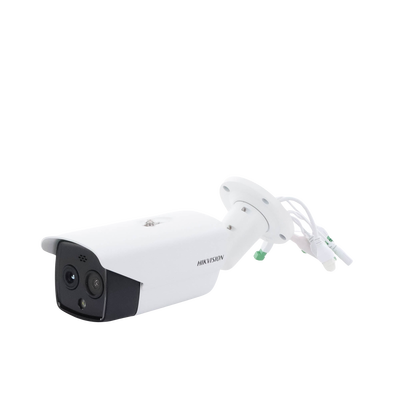 HIKVISION - Bala IP Dual / Térmica 6.9 mm (256 x 192) / Óptico 6.4 mm (4 Megapixel) / 30 mts IR / Exterior IP67 / PoE / Termométrica / Detección de Temperatura / Sirena y Luz Intermitente Integrada / Micro SD