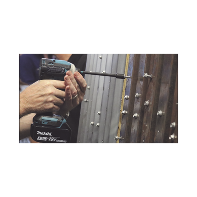 MAKITA - Atornillador de Impacto 18 Vcc, 3,800 RPM, 180N.m. Incluye: estuche MAKPAC, Cargador y 2 Bat. 5Ah