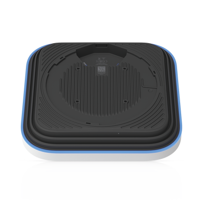 UBIQUITI - UniFi Enterprise Access Point E7, WiFi 7, 2.4/5/6GHz, 10 Cadenas Espaciales, Analizador Espectral en Tiempo Real, Hasta 1000 Dispositivos, (1) Puerto 10G RJ45 y (1) Puerto 1G RJ45 para Alta Disponibilidad de Energía y Datos
