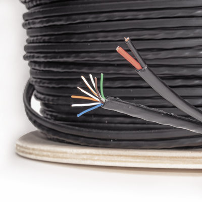LINKEDPRO BY EPCOM - Bobina de Cable Siamés Cat5e CCA + 2 Cables Gruesos (16 AWG) para Alimentar Cámaras Más Lejos / 305 Metros (1000 Pies) / Instalación en Exterior / Uso Industrial para Climas Extremos