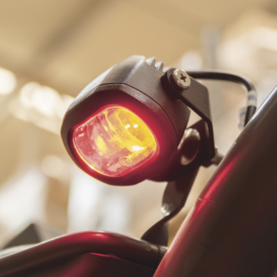 ECCO - Luz LED de línea roja para limitación de zonas de trabajo en montacargas y vehiculos