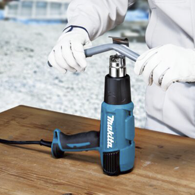 MAKITA - Pistola de Calor de Temperatura Variable de 2 Niveles, Temperatura: 400/550°C de 1600W  (Incluye Maletín).