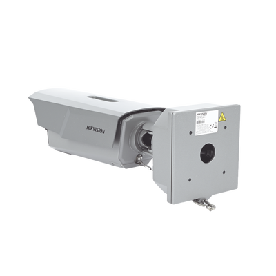 HIKVISION - Bala IP 4 Megapixel / ANPR / Reconocimiento y Captura de Placas Vehiculares para Trafico de Alta Velocidad / DARKFIGHTER / WDR 140 dB / IP67 / IK10 / Lente Mot. 10 a 50 mm / 40 mts IR / Micro SD