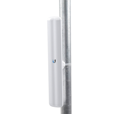UBIQUITI - Estación Base 2x2 MIMO airMAX LiteAP AC hasta 450 Mbps, 5 GHz (5150 - 5875 MHz) con antena integrada de 16 dBi y cobertura de 120 grados