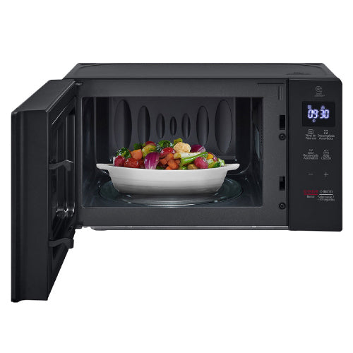 LG ELECTRONICS - Horno Microondas LG NeoChef Slim 0.7 pies EasyClean Negro