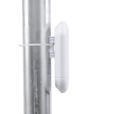 UBIQUITI - NanoStation airMAX Loco5AC CPE hasta 450 Mbps, 5 GHz (5150 - 5875 MHz), con antena integrada de 13 dBi, no incluye adaptador PoE