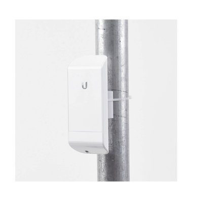 UBIQUITI - NanoStation airMAX locoM2 CPE, hasta 150 Mbps, frecuencia 2 GHz (2412-2462 MHz) con antena integrada de 8 dBi