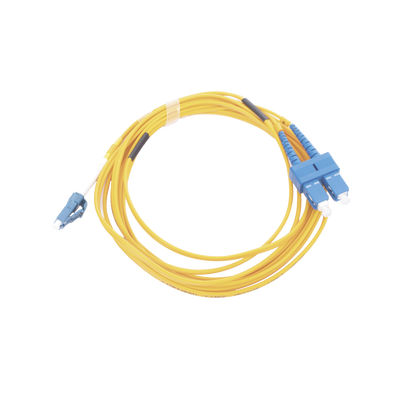LINKEDPRO BY EPCOM - Jumper de Fibra Óptica Monomodo 9/125 LC/UPC-SC/UPC, PVC, 2.0 mm, Dúplex, Amarillo, 3 Metros (9.84 Pies)
