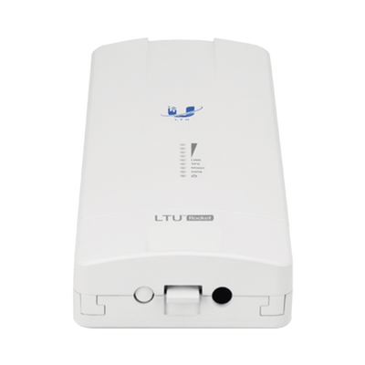 UBIQUITI - Radio Estación Base PtMP LTU™ Rocket, hasta 600 Mbps, 5 GHz (4.9 - 6.2 GHz), con filtrado de RF patentado y GPS sync para un rendimiento superior