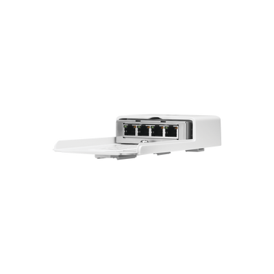 UBIQUITI - Switch PoE 24 V de Paso para Exterior con 4 Puertos Gigabit (1 PoE In, 3 PoE Out) NanoSwitch