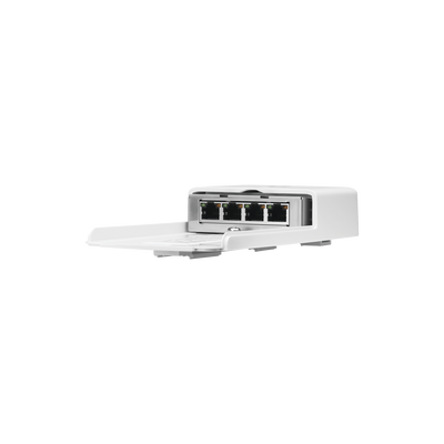 UBIQUITI - Switch PoE 24 V de Paso para Exterior con 4 Puertos Gigabit (1 PoE In, 3 PoE Out) NanoSwitch