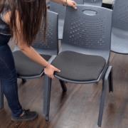 NEXTEP SOLUCIONES - Silla de Visitas/Comedor Nextep Fibra Alta Resistencia Acojinada Apilable Gris Obscuro