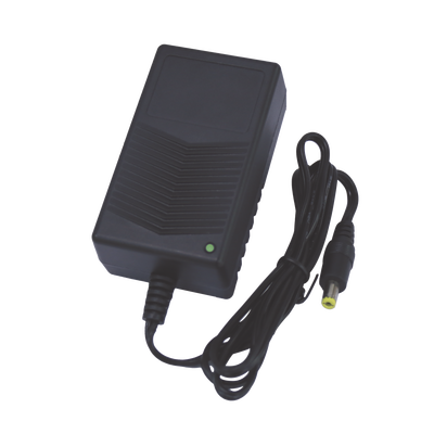 EPCOM POWERLINE - Fuente de Poder de 15 Vcc Regulada / 3 Amp / Voltaje de Entrada de 100 - 240 VCA