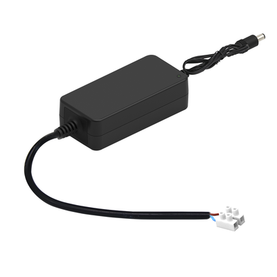 EPCOM POWERLINE - Convertidor de Voltaje con Aislador de 15-30 Vcc a 12 Vcc / 3 Amp Max.