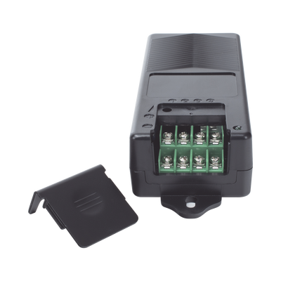 EPCOM POWERLINE - Fuente de Poder de 4 Salidas de 11 - 15 Vcc / 5 Amper /  Voltaje de Entrada 110- 240 Vac / Fusible Termico PTC Integrado para Protección / Salida de Voltaje Inteligente hasta 3 Amper por Salida