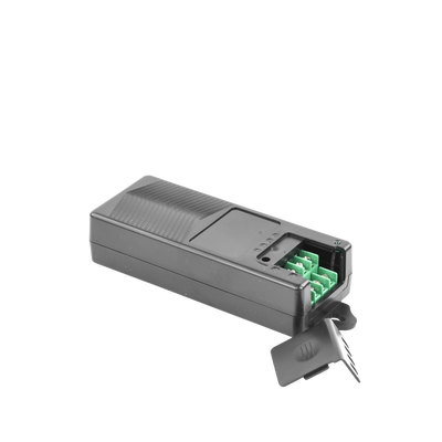 EPCOM POWERLINE - Fuente de Poder de 4 Salidas de 11 - 15 Vcc / 5 Amper /  Voltaje de Entrada 110- 240 Vac / Fusible Termico PTC Integrado para Protección / Salida de Voltaje Inteligente hasta 3 Amper por Salida