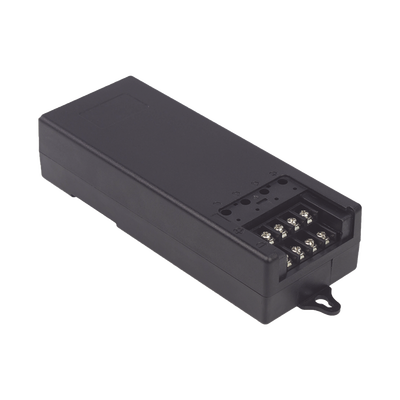 EPCOM POWERLINE - Fuente de Poder de 12 Vcc @ 5A / 4 Cámaras / FILTRO DE RUIDO ESPECIAL PARA CAMARAS 4K / Fusible Reseteable Inter Construido PTC / Protección Contra Sobre-Tensiones y Contra Cortocircuito / Recomendado para cámaras 4K.